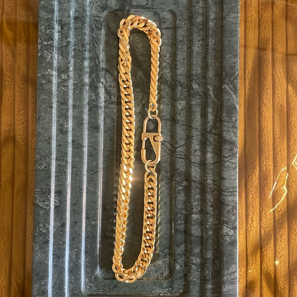 HRH COLLECTION “LUXE LOCKDOWN” GOLD TONED NECKLACE